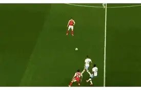 英超锋线杀,岁天才后卫,独揽,澳门新葡京娱乐官网,澳门新葡京娱乐官网官方网站,澳门新葡京娱乐官网平台